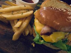 -羽深肉铺 Steak & Wine