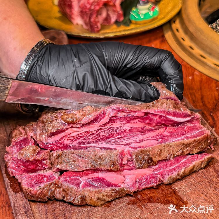 就在万象城🎄有Kitty猫的圣诞烧肉来啦!