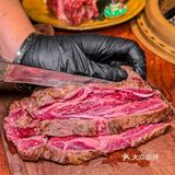 就在万象城🎄有Kitty猫的圣诞烧肉来啦！