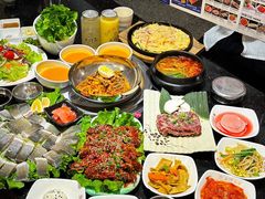 -木槿花韩式炭烤·熟成肉工坊(孙文东路店)