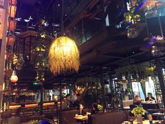 大堂-临界音乐酒馆·小龙虾·江湖菜(华熙LIVE·鱼洞店)