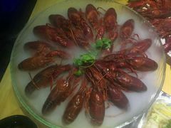 -红盔侠小龙虾(海宁银泰店)