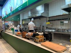 -费大厨辣椒炒肉(高铁吾悦广场店)