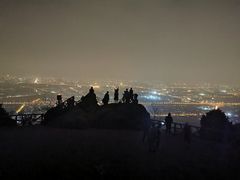 -鬼笑石后山停车场