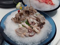 -海鲨湾海鲜会馆(百家湖1912店)