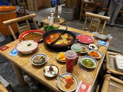 -袁山山重庆火锅(丈八北路店)