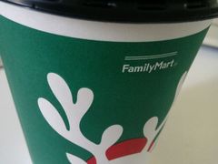 -全家便利店(洛川东路店)