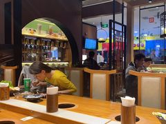 -呷哺呷哺(万达新世界店)