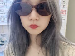 -卡罗林蔡司授权门店(南京东路店)