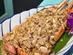 蒜蓉烤龙虾-船海鲜