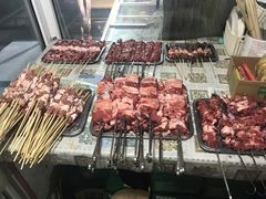 -正宗新疆天山烧烤(贵新街店)