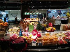 -中百仓储超市有限公司(越秀星汇维港店)