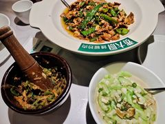 -费大厨辣椒炒肉(黄兴中心广场店)