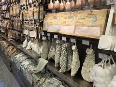 -丽达购物中心(崂山店)