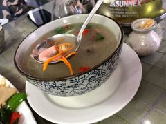 -天天向上素食餐厅(五台山店)