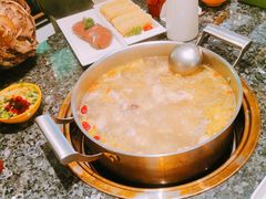 -一席地·本地鸡窝·杭帮鸡火锅(萧山银隆百货店)