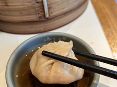 -馋三尺蟹粉小笼(人民广场店)