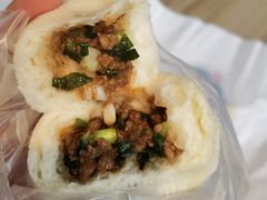 -李与白包子铺(桐梓林店)