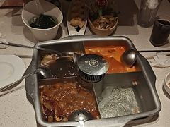 -海底捞火锅(杭州庆春路夜宵主题店)