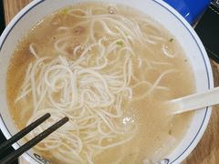 -西部马华清真兰州牛肉面·烧烤夜市(三里河店)