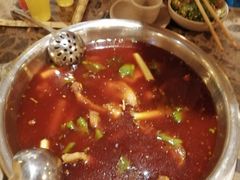 -肖肖酸萝卜鱼火锅(总店)