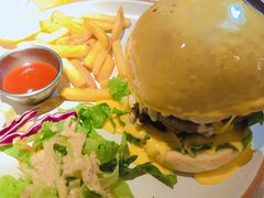 -阿妮叶李(光谷世界城店)