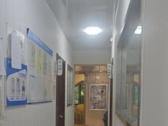 -守诺宠物医院·眼科· 神经外科·爬宠专科(虹口店)