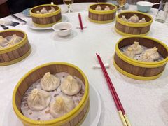 -梅龙镇酒家(南京西路总店)