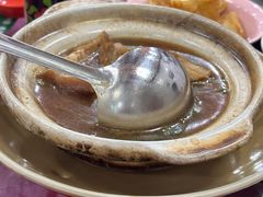 正宗空煲肉骨茶-新峰肉骨茶