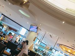 -东莞塘厦三正半山温泉酒店·沙利文西餐厅