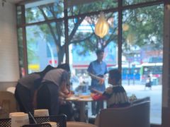 -必胜客(王府井店)