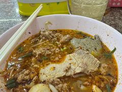 -榮泰米粉湯(Left Shop)