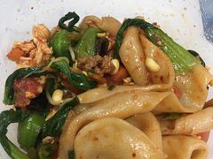-陇上秦轩西安biangbiang面(EFC欧美金融商业城店)