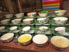 -怡咖啡海鲜自助餐厅(浦东香格里拉店)