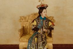 -盘子女人坊古装写真摄影(南京总店)