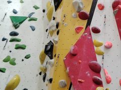 -问山MountQuest攀岩馆