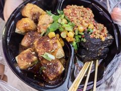 -八一好吃街·高品美食广场