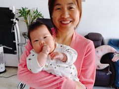 -爱的果实月嫂育婴师(世纪东方店)