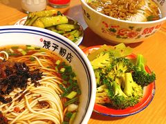 -矮子粉店1985·长沙米粉(湘春路店)