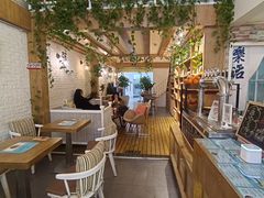 -红卡Cafe(尚8里店)