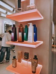 -Z.X HAIR SALON张新美业