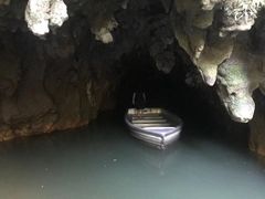 -怀托摩萤火虫洞