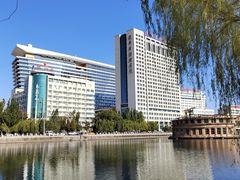 -万泉公园