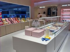 -好利来(上海长宁龙之梦店)