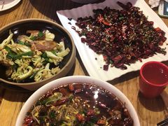 -兔槽江湖菜·重庆璧山兔(水围店)