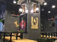 用餐区-愉肴麻辣香锅(中山路店)