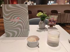 -潮一不贰·法式甜品·生日蛋糕·西式简餐(外滩店)