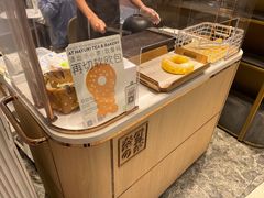 -奈雪的茶(皇庭广场店)