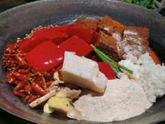 -四小区火锅·巷子里的重庆火锅(花照壁店)