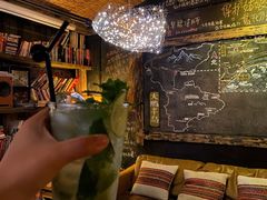 -城墙外BAR
